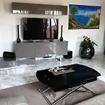 Penthouses+terrasse 60 M2+box 2 Vehicules Apartman *
