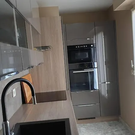Apartment Penthouses+terrasse 60 M2+box 2 Vehicules