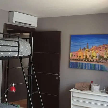 Penthouses+terrasse 60 M2+box 2 Vehicules Apartment *