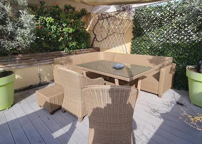 Penthouses+terrasse 60 M2+box 2 Vehicules * 보솔레이